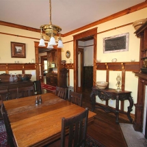 The Horsehead House dining room
