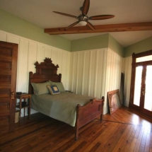 The Octagon House downstairs bedroom